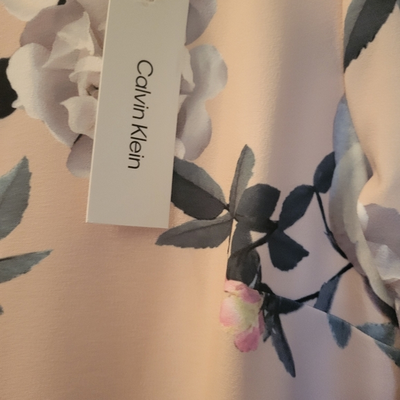 NEW Calvin Klein Floral-Print Bell-Sleeve Size 8 NWT - Picture 6 of 7